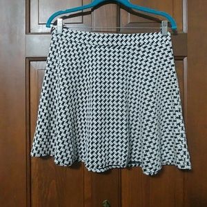 Black and white skater skirt